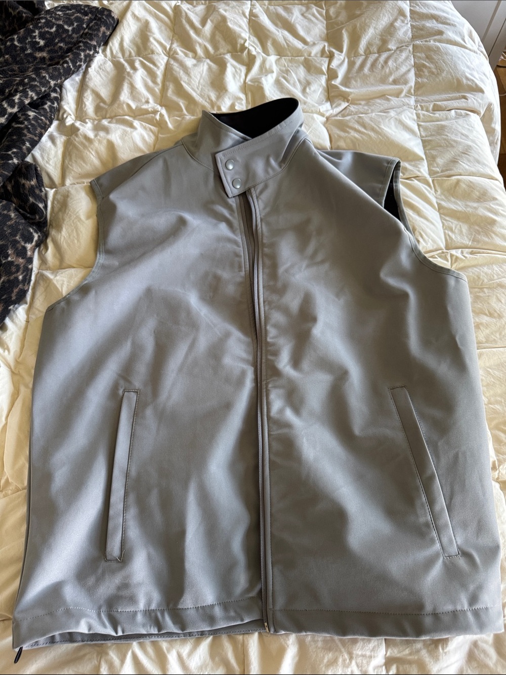 St. John's Bay Gray Men's Sleeveless Zip-Front Vest